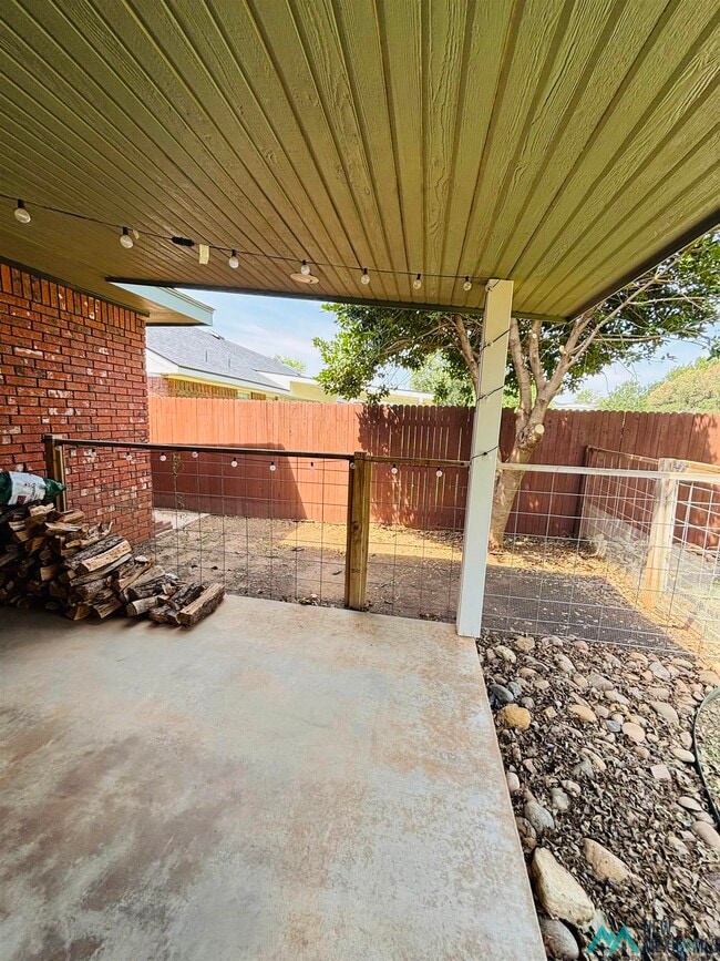 Building Photo - 2328 Hammond Blvd