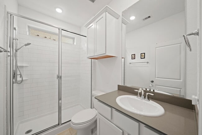 Building Photo - 9405 Vis Fls Trce