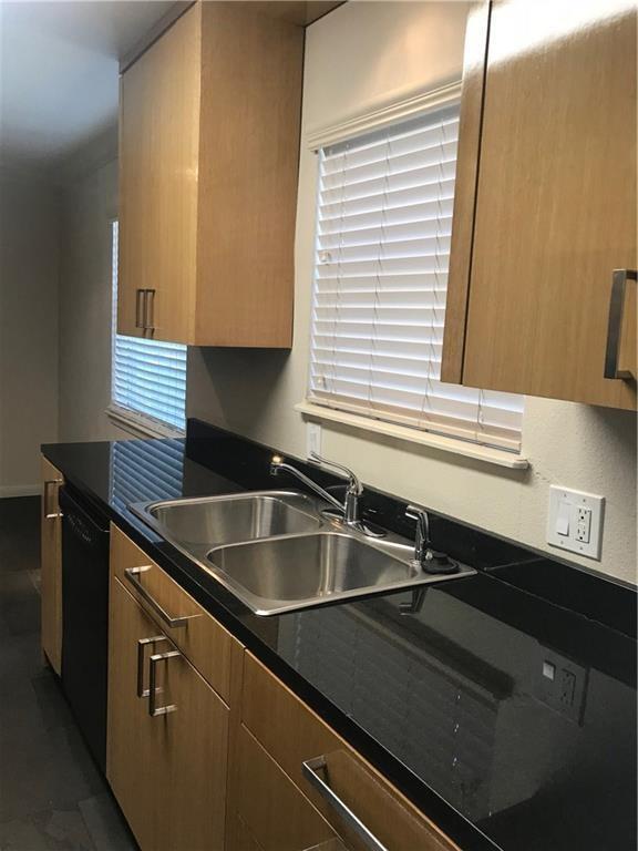 Building Photo - 741 E Oltorf St