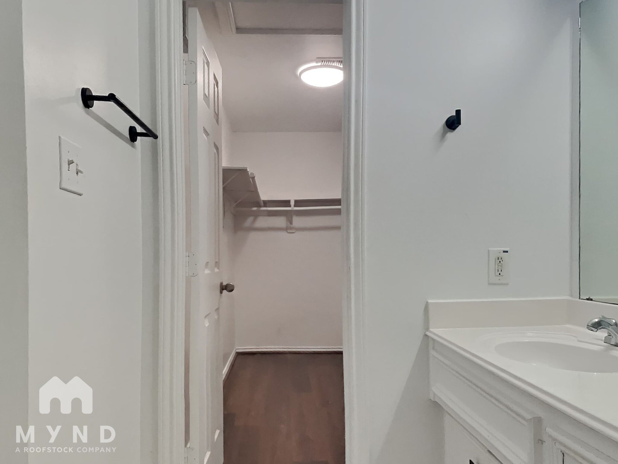 Building Photo - 1210 Palmer St