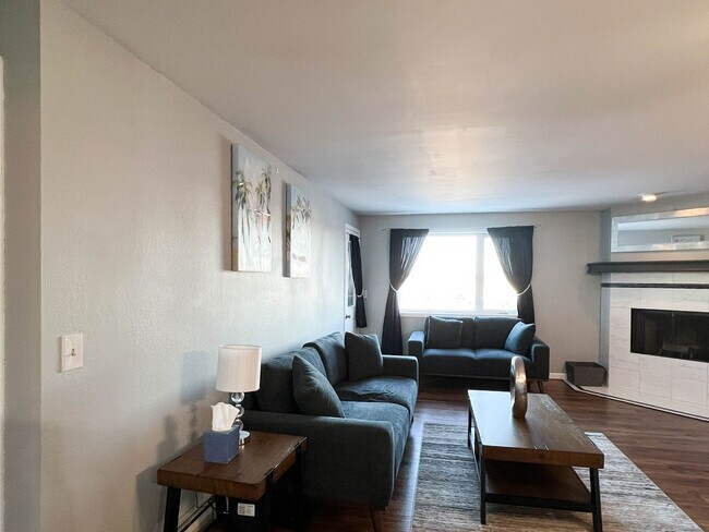 Building Photo - 201 Barrow St