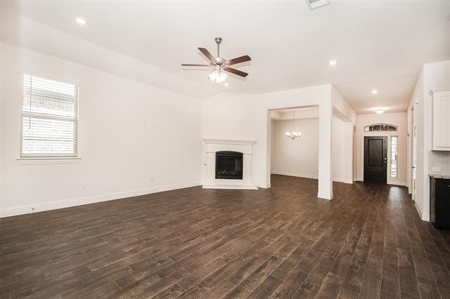 Building Photo - 2924 Crossbow Ln