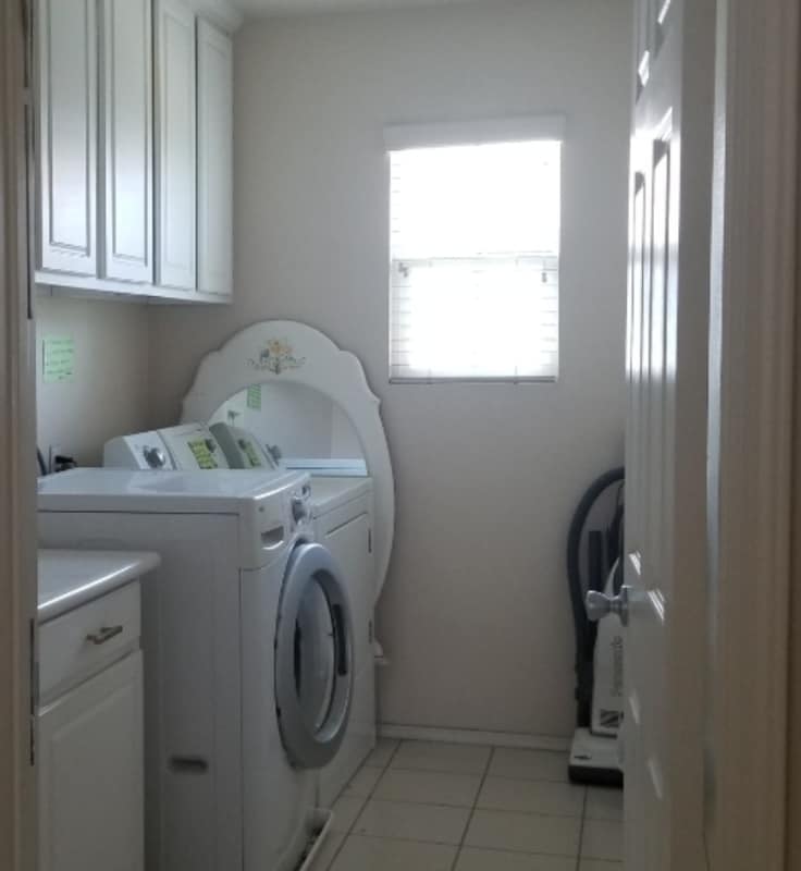 Building Photo - 1194 Garland Way