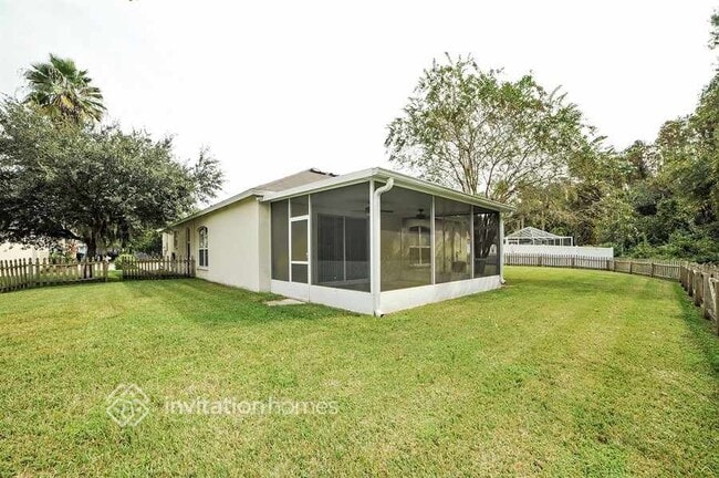 Building Photo - 29224 Birds Eye Dr