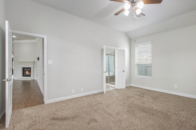 Building Photo - 18911 Cypress Bay Dr