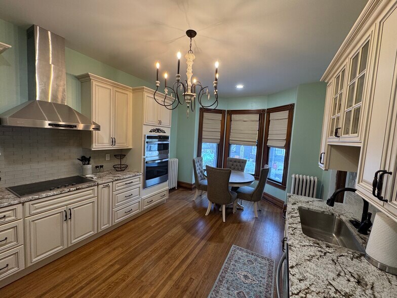 Kitchen - 90 High St