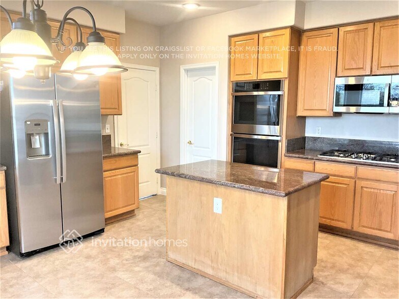 Building Photo - 2640 Copper Cove Dr