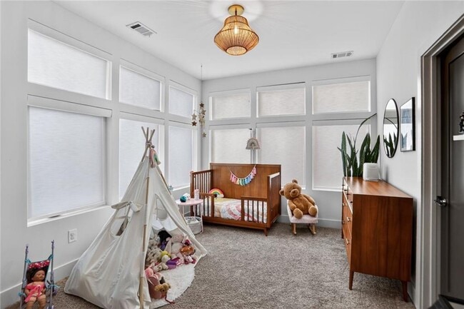 Building Photo - 1214 Chelsea Cir NW