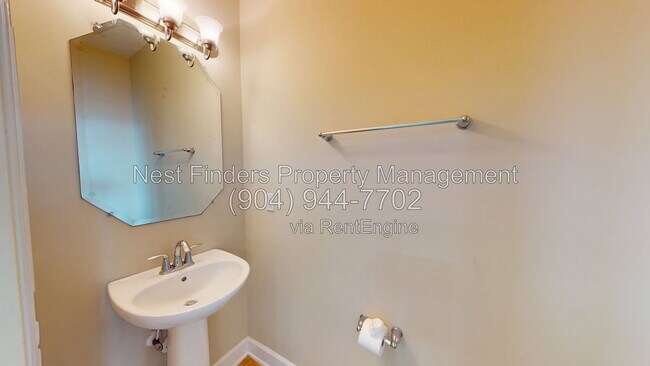 Building Photo - 4454 Ellipse Dr