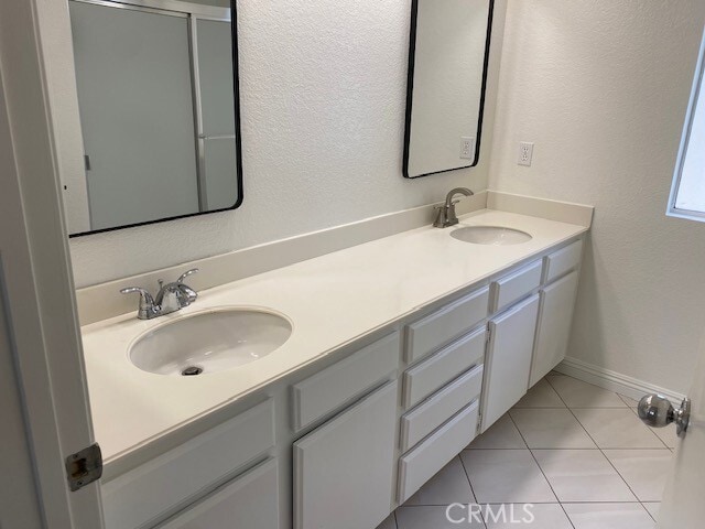 Building Photo - 26941 Stonehaven