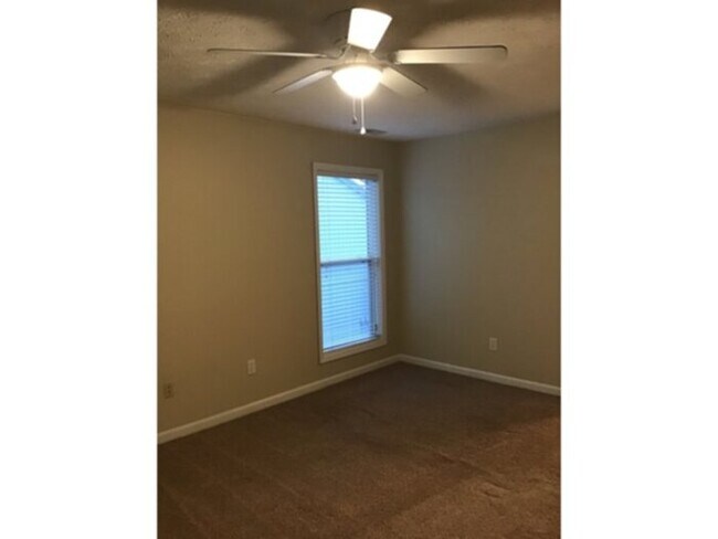 Building Photo - 1925 3 Sardonyx Road, Fayetteville, Nc 28303