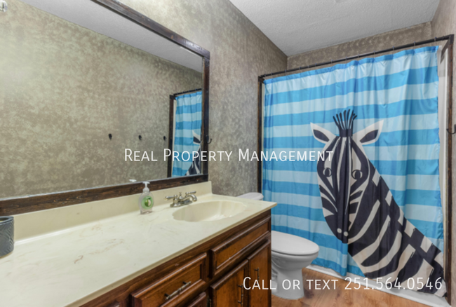 Building Photo - 7044 Carrabelle Key