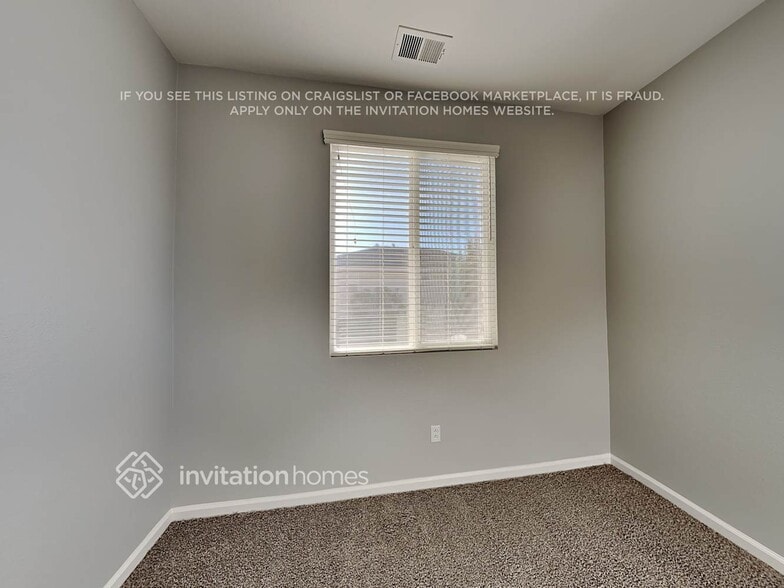 Building Photo - 4012 Kalamata Way