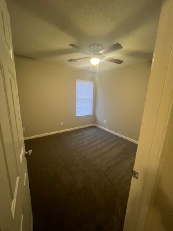 Building Photo - 8000 Marsha Woods Dr