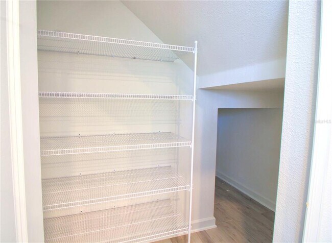 Building Photo - 11425 Listening Dr