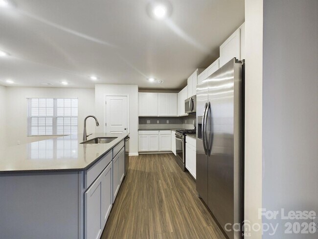 Building Photo - 15138 Windy Plns Rd