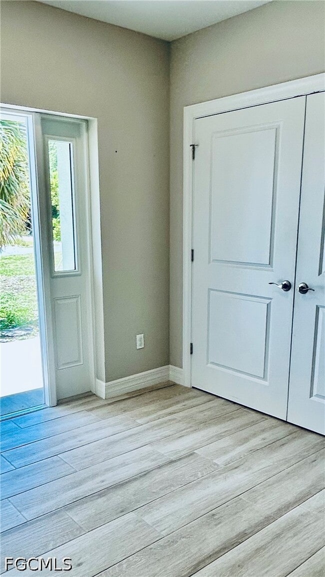 Building Photo - 1174 Lake McGregor Dr