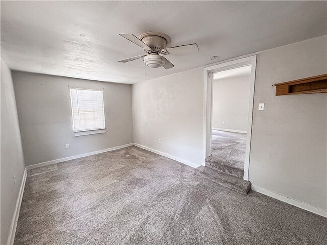 Building Photo - 2710 Henderson Rd