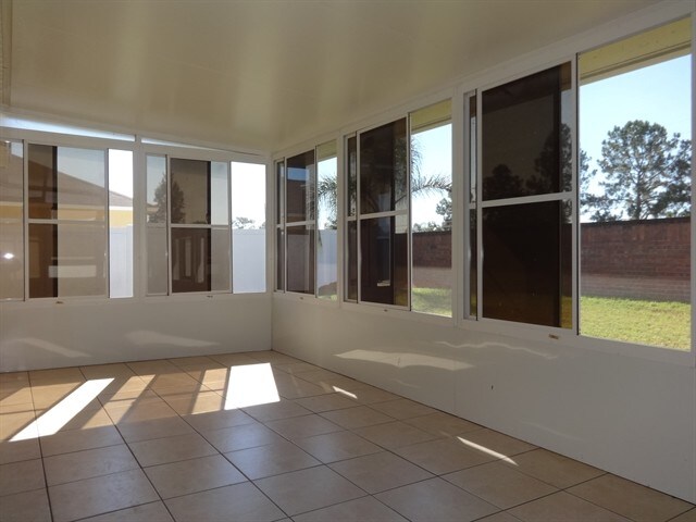 Building Photo - 4232 Settlers Ct