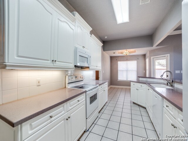 Building Photo - 2032 N Ranch Estates Blvd