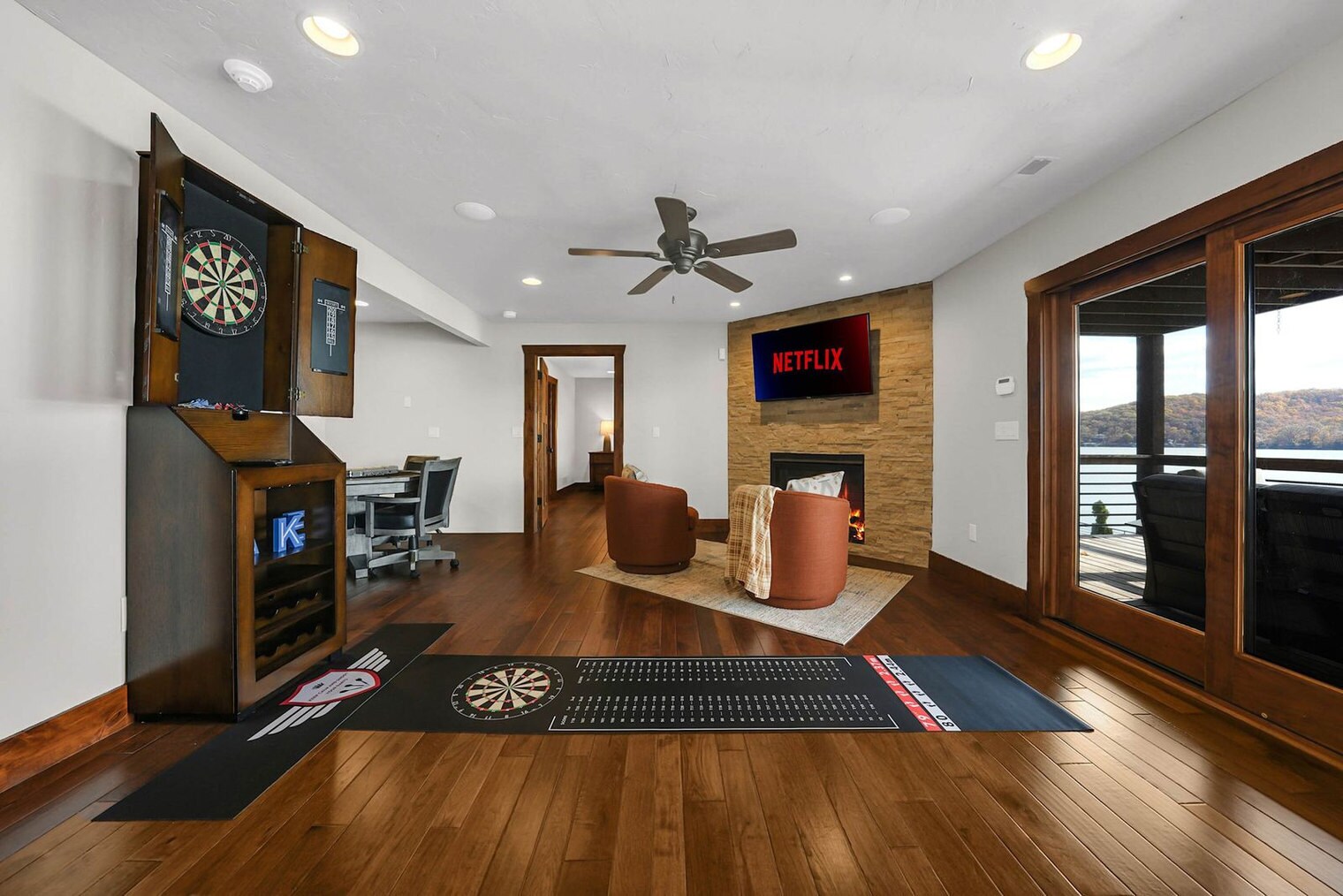 Building Photo - 201 Shady Ozark Ln