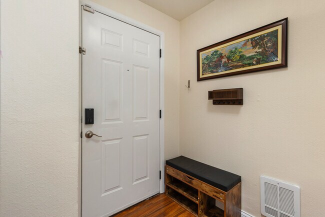 Building Photo - 501 141st Ave SE