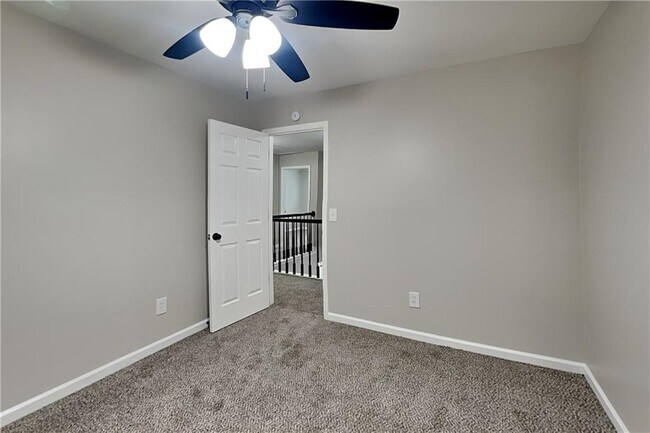 Building Photo - 2798 Beddington Way