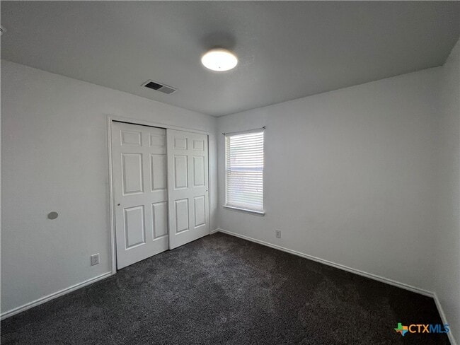 Building Photo - 3815 Cherokee Blvd
