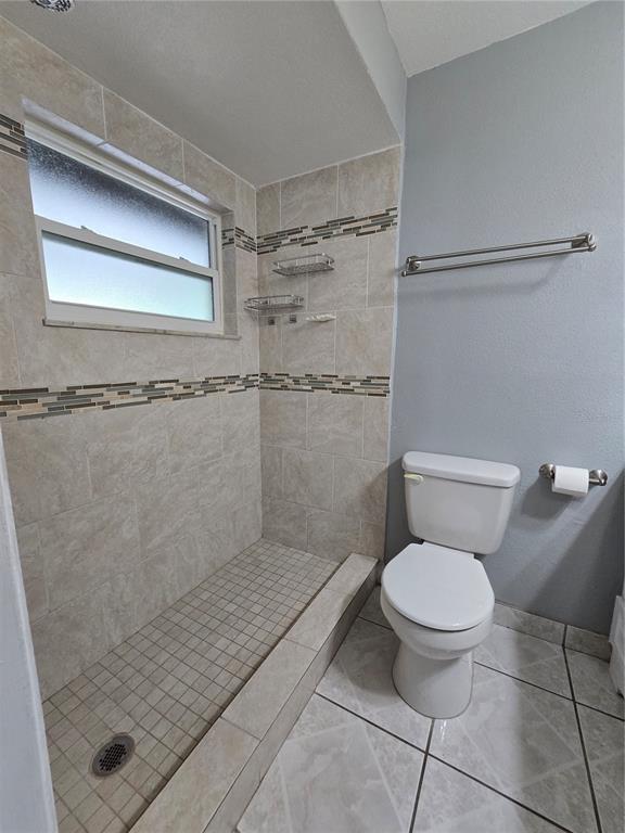 Building Photo - 5401 Hopedale Dr