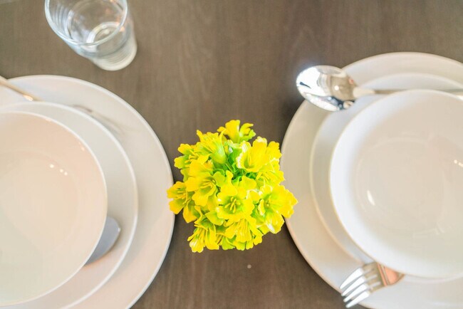 Building Photo - 914 N 4th St