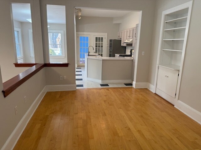 Building Photo - Beautiful First-Floor Condo in Portland’s West End