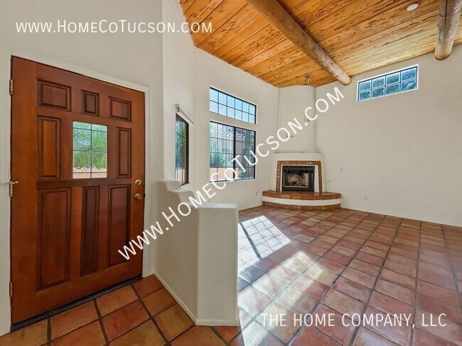 Building Photo - 1767 Deer Hollow Loop