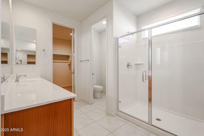 Building Photo - 27657 N 71st Ave