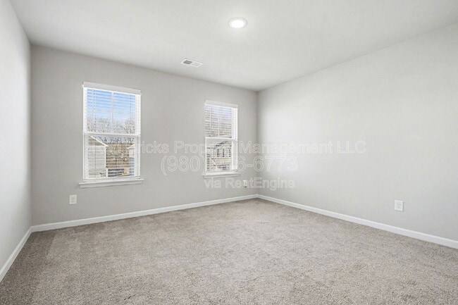 Building Photo - 4037 Stoneygreen Ln