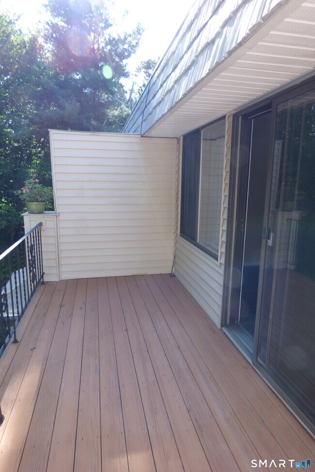 Building Photo - 35 Mountain Laurel Ct