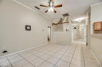 Building Photo - 8113 Heritage Pl Dr