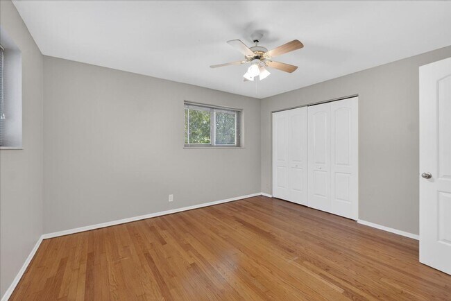 Building Photo - Apartment Food for the Soul