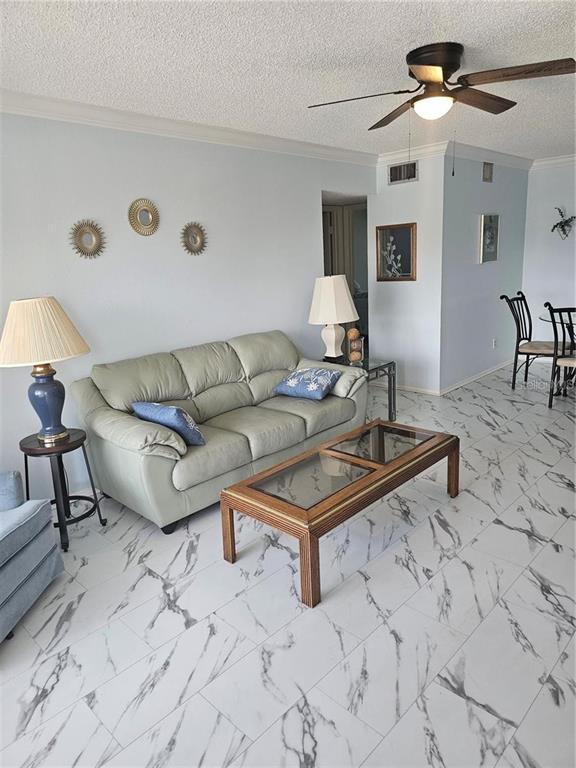 Building Photo - 2311 Brisbane St