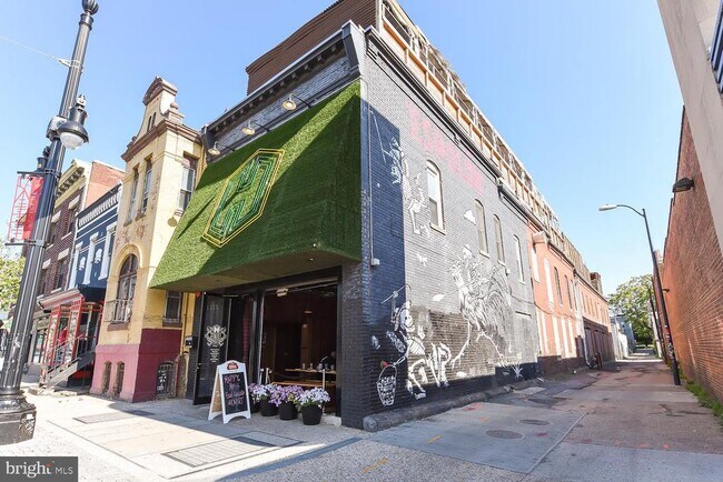 Building Photo - 2031 Benning Rd NE