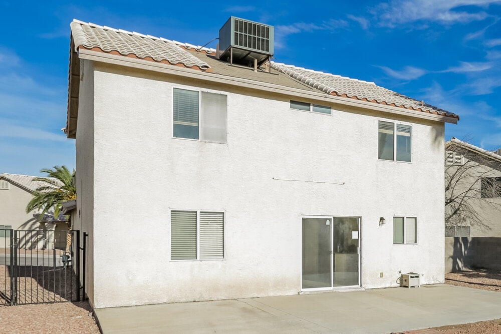 Building Photo - 7533 Hickory Hills Dr