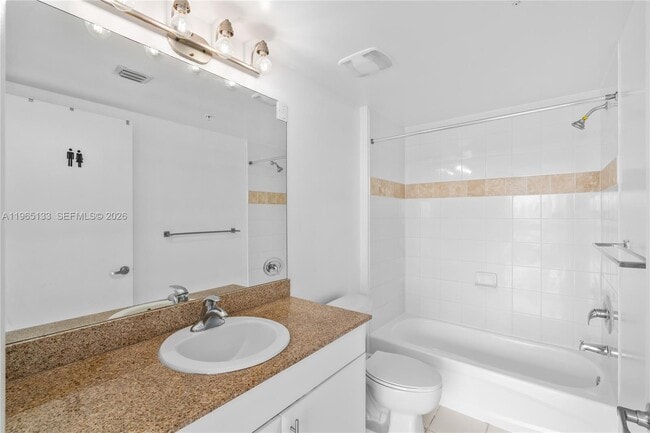 Building Photo - 1861 NW S River Dr