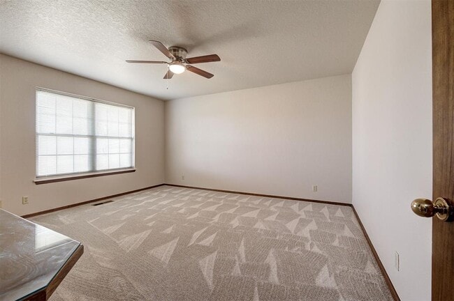 Building Photo - 7201 NW 150th St