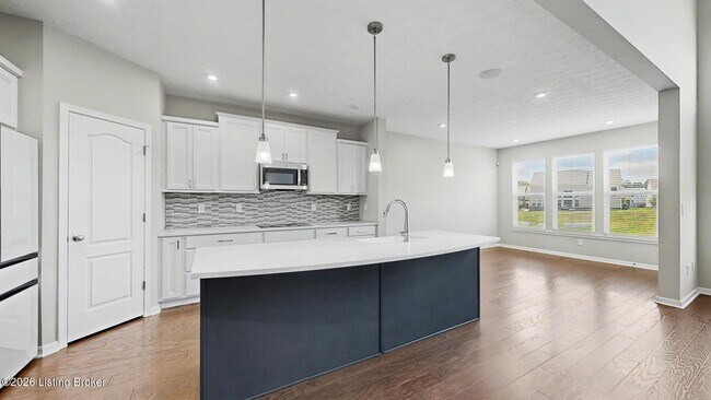 Building Photo - 15802 Stonehouse Ct