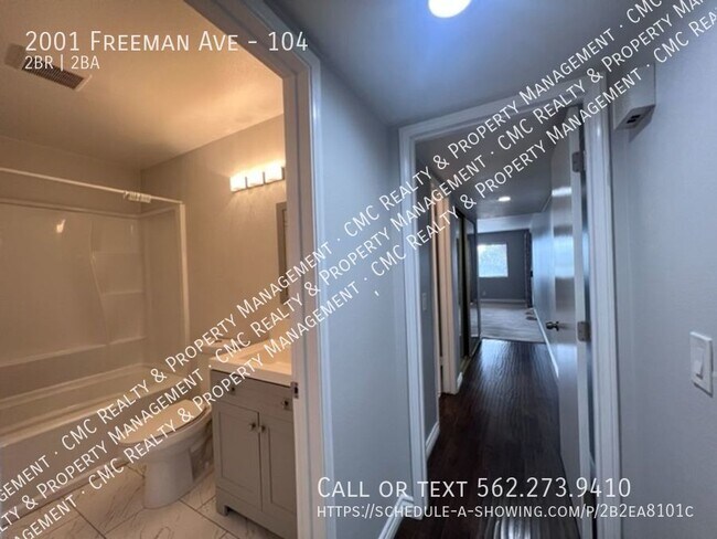 Building Photo - Large Condo In Signal Hill