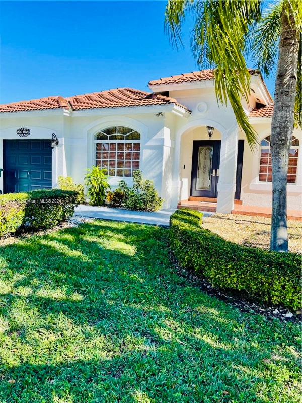 Building Photo - 20125 NW 78th Pl