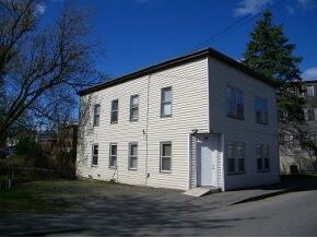 Primary Photo - 34 Maple St