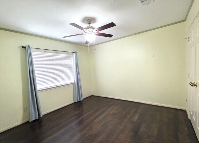 Building Photo - 17226 Stratford Green Dr