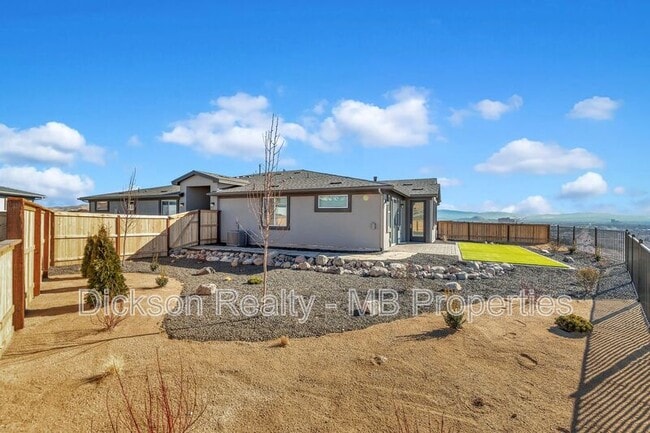 Building Photo - 3168 Orrizonte Ter