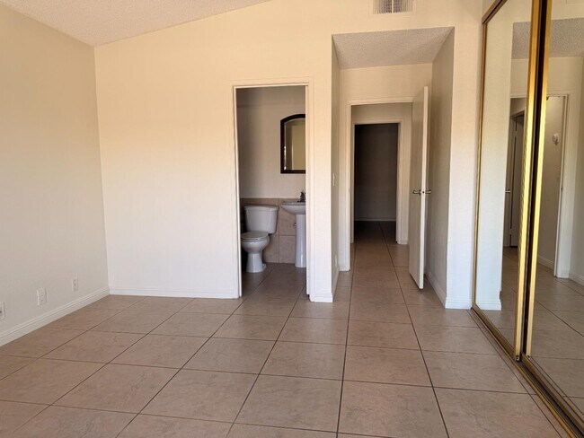 Building Photo - 74-118 Catalina Way - 74-118