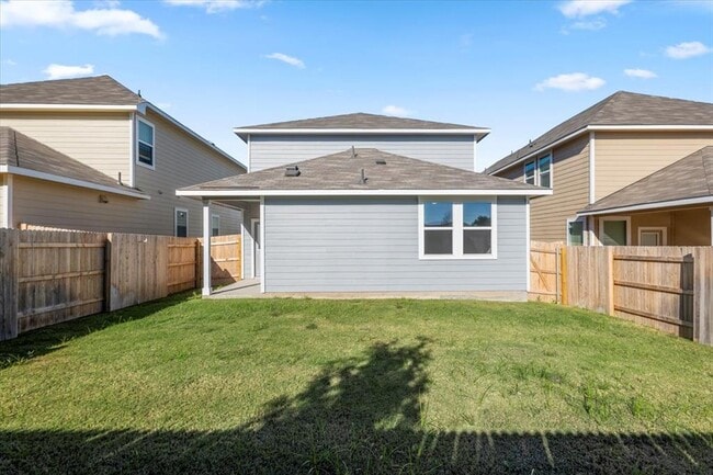 Building Photo - 2711 Totley Rd